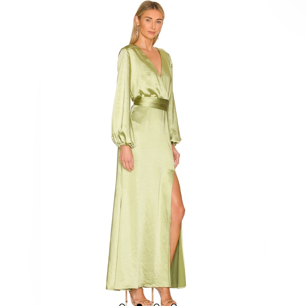 Elliatt Kai Maxi Dress in Avocado
ELLIATT